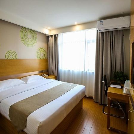 Greentree Inn Yiyang City Anhua County Anhua Grand Theatre Express Hotel Bagian luar foto